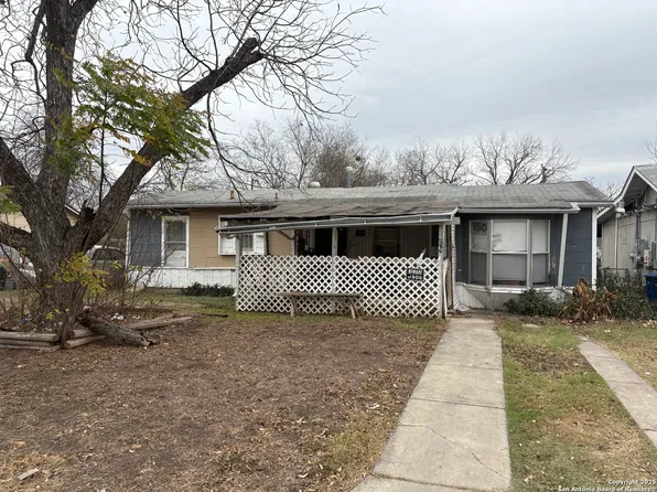 226 WAUGH ST, San Antonio, TX 78223