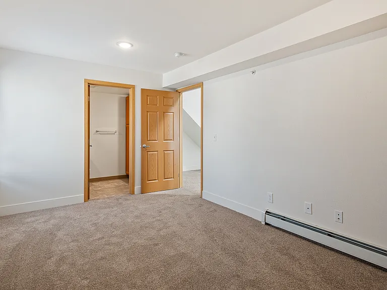 Coopers Landing Apartments — Photo 61