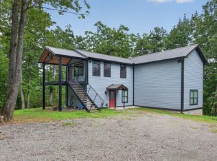 1529 Pea Ridge Rd, Liberty, TN 37095