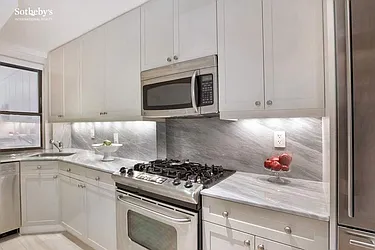 Rented by Sotheby's International Realty