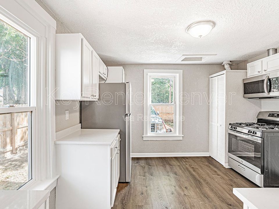 1st image of 4768 Vine St