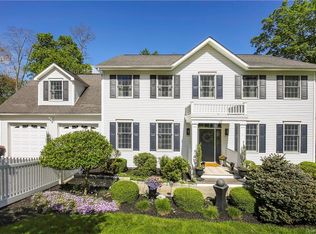 62 Oregon Rd, Cortlandt Manor, NY 10567