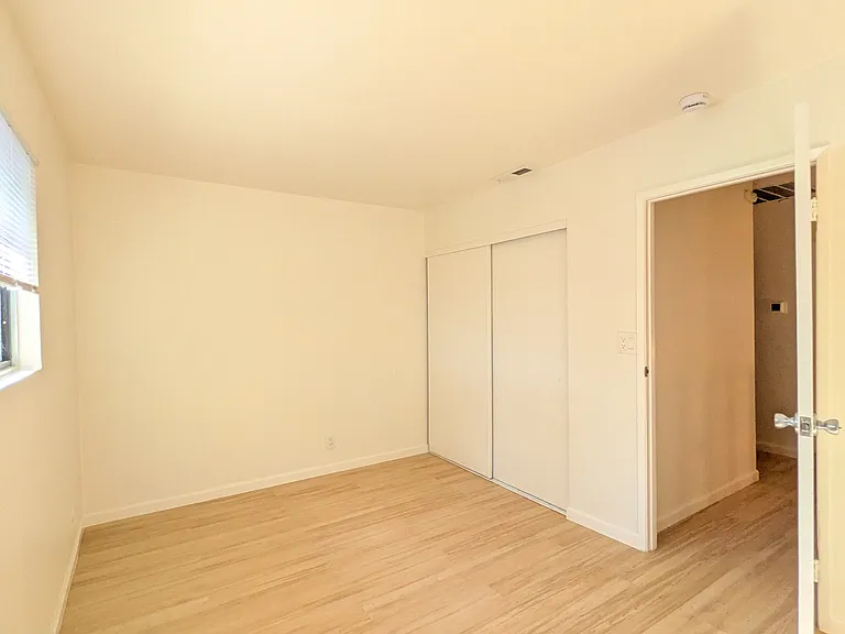 1580 Frisbie Ct — Photo 9