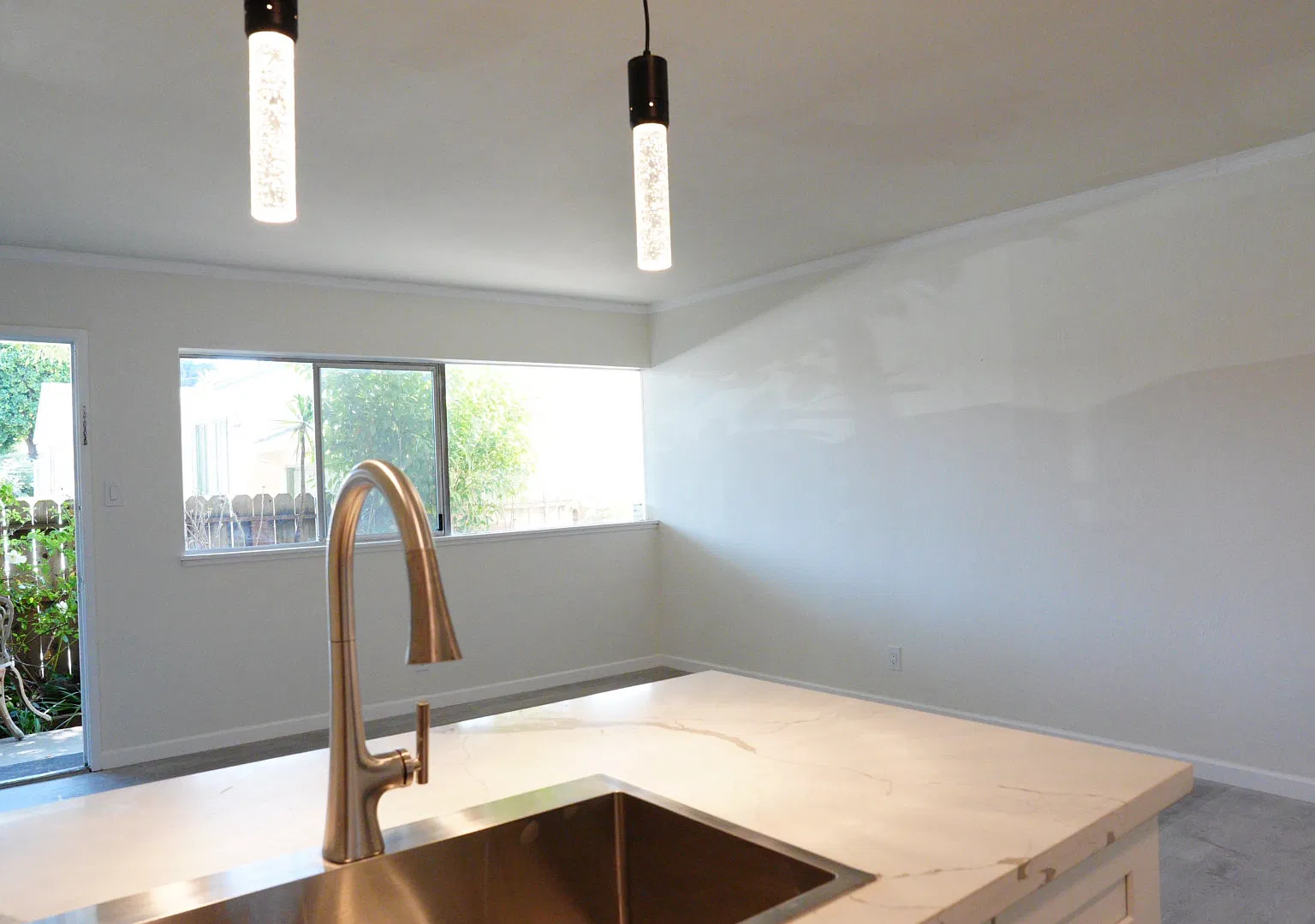 1 bed, 510 sqft, $2,200 — Photo 3