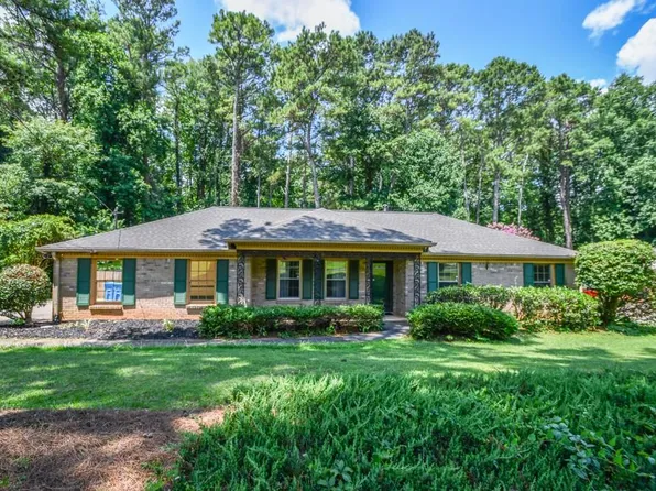 1397 Ridgewood Dr SW #0, Lilburn, GA 30047