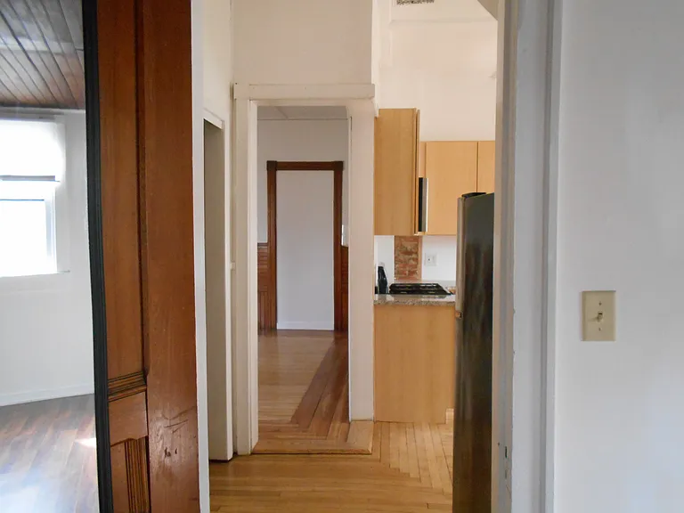 8 5th Ave #2 — Photo 11