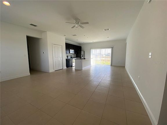 2nd image of 882 Fraser Dr