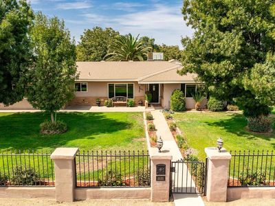 8468 14th Ave, Hanford, CA, 93230