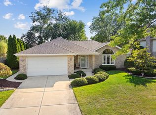 14857 Eagle Ridge Dr, Homer Glen, IL 60491