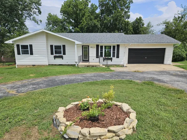 408 Bunch Avenue, Ava, MO 65608