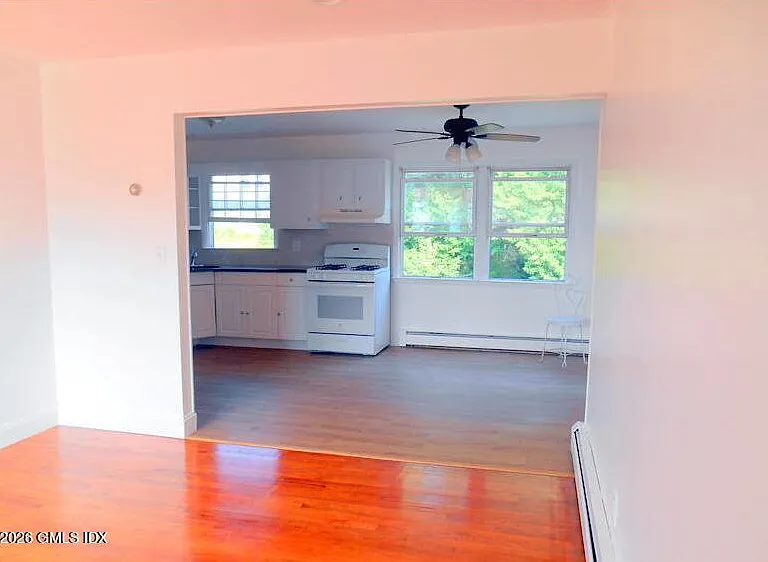 38 Gerry St #2 — Photo 15