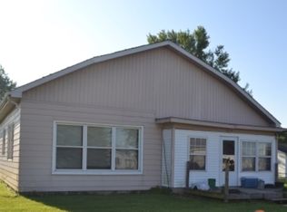 1614 N High St, Hartford City, IN 47348