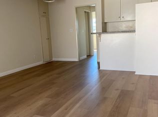528 E Verdugo Ave #M, Burbank, CA 91501
