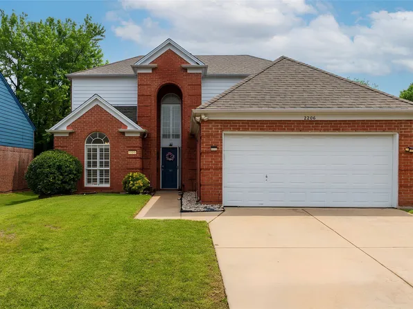 2206 Arbor Chase Cir, Arlington, TX 76011