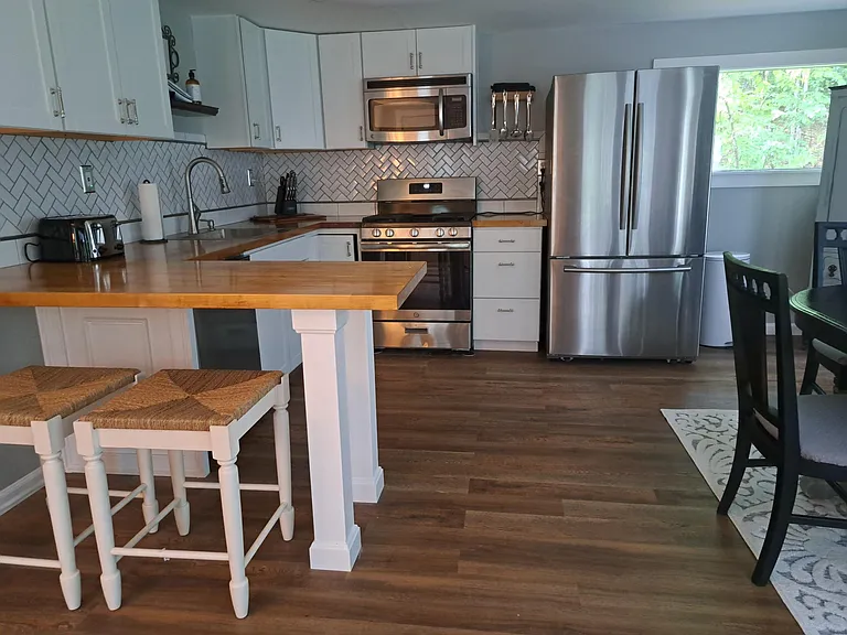 414 Blueberry Ln — Photo 8