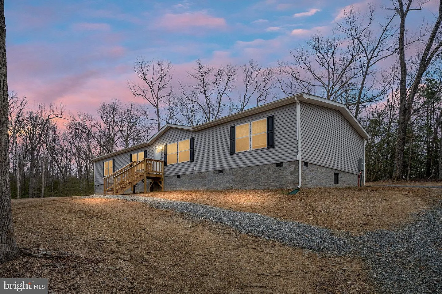 29373 Westward Ln photo 1