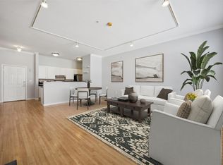 2305 Worthington St APT 322, Dallas, TX 75204