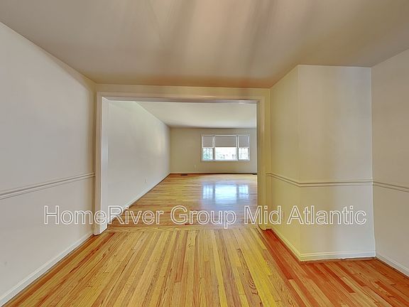 2nd image of 9315 Clanbrook Ct