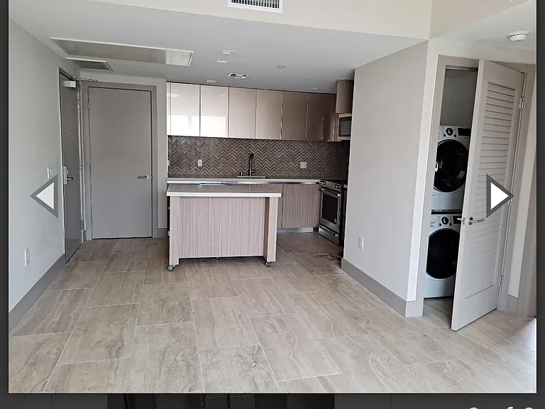Century Prime Apartments — Photo 10
