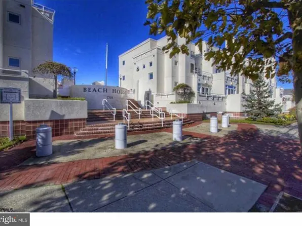 7701 Atlantic Ave APT 66F, Margate, NJ 08402