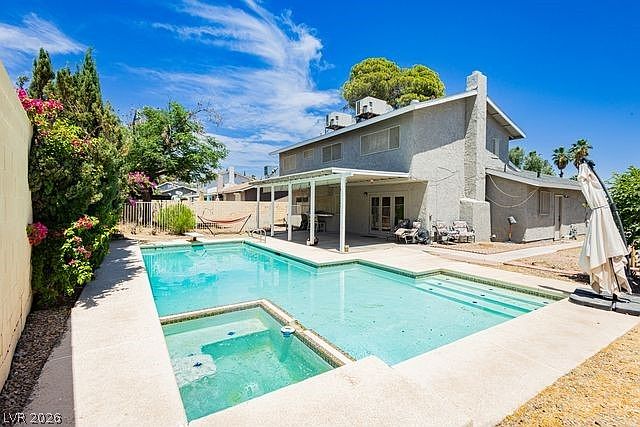 1st image of 5445 El Roble Ct