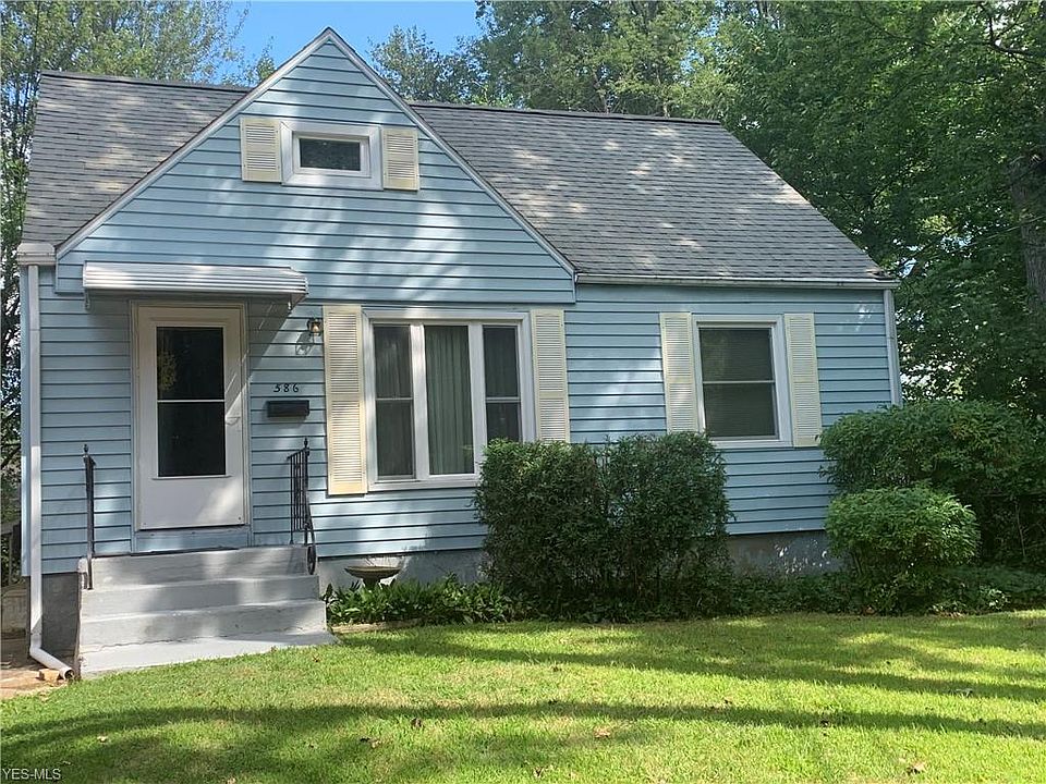 1st image of 586 Belmont Dr