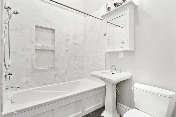 Sold by Corcoran | media 23