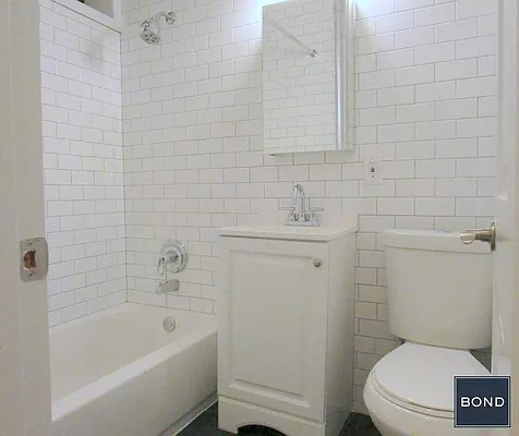 Rented by Bond New York | media 9