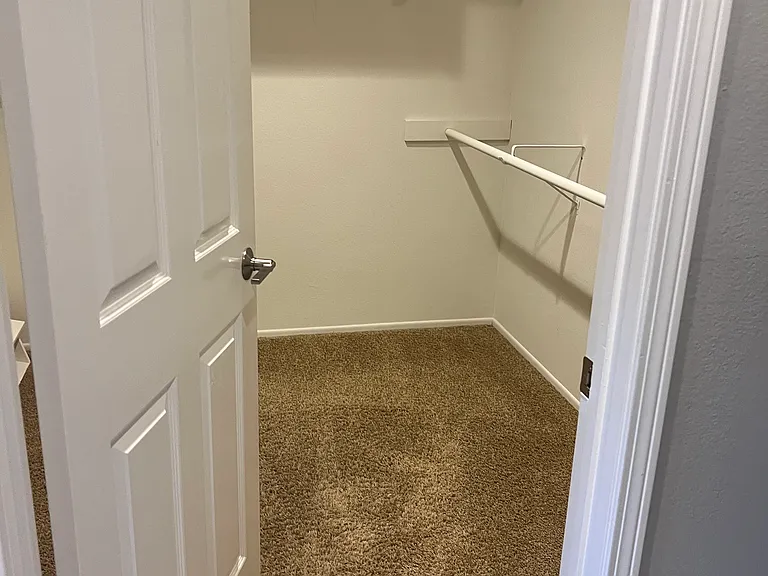 3250 Futura Point — Photo 23