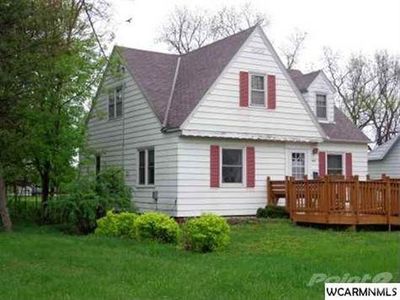 439 5th St SW, Wells, MN, 56097