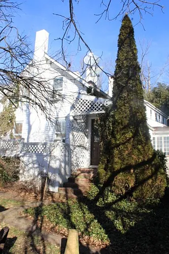 11525 High Point Rd Photo 1