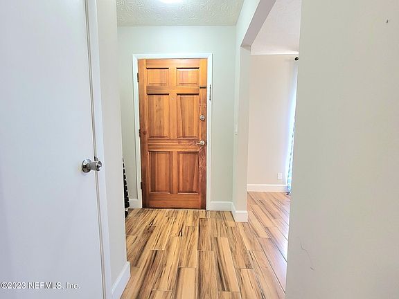 3rd image of 4767 PRAVER Drive S