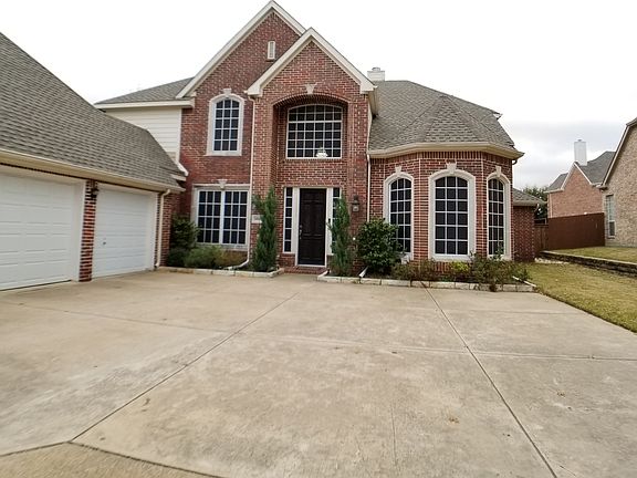2nd image of 5202 Fairway Lakes Ct