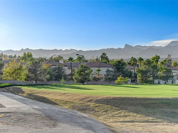 1317 Fox Acres Dr, Las Vegas, NV 89134