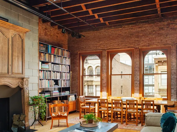 21 Bond Street image 2 of 21