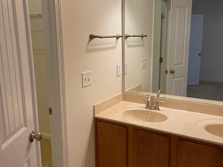 106 Irving Way — Photo 20