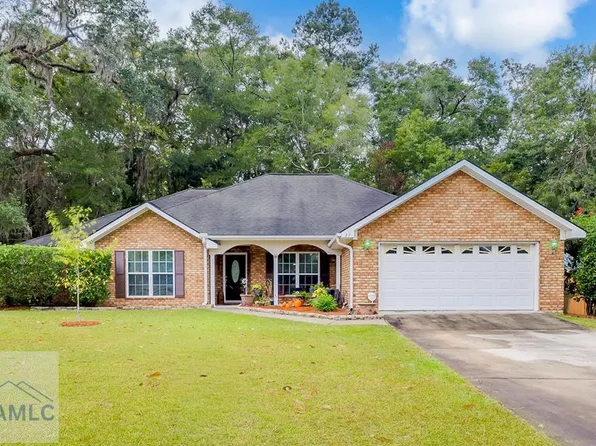 29 Sassafras Ln, Midway, GA 31320