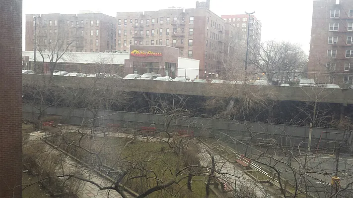 Rented by Smart NY Realty LLC | media 13