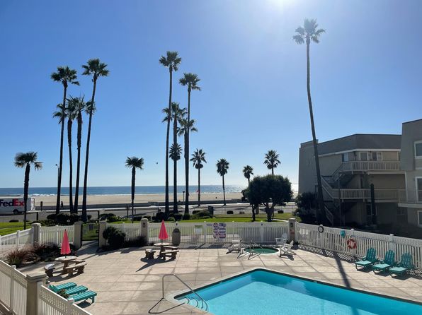 325 E Surfside Dr