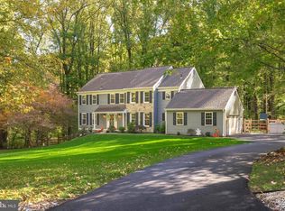 1632 Oak Hill Rd, Chester Springs, PA 19425