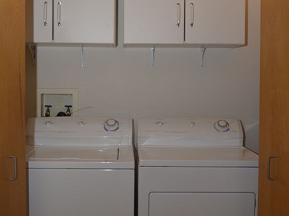 5th image of 3608 Payne Ave APT 301
