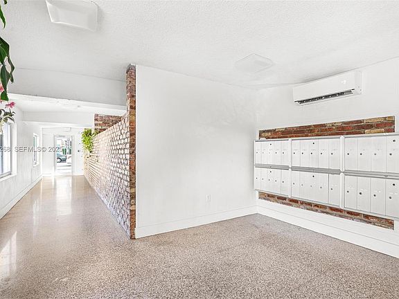 4th image of 1820 James Ave APT 2A
