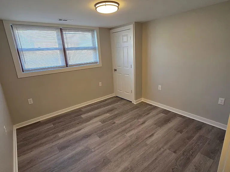 13615 Spring St — Photo 11
