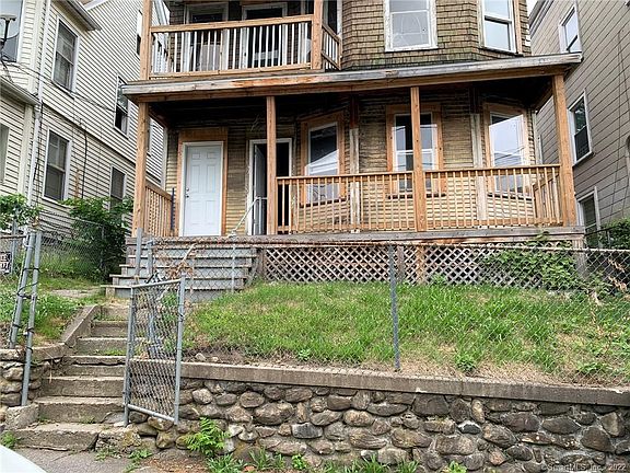 2nd image of 142 Chestnut Ave