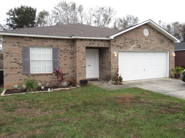 608 Saleta St, Pensacola, FL 32534