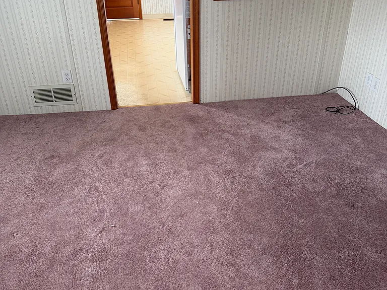 2298 S Dupont Blvd — Photo 4