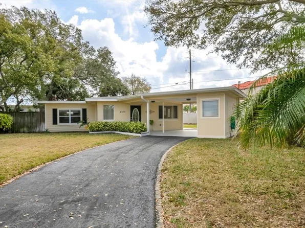 2413 Baywood Dr E, Dunedin, FL 34698