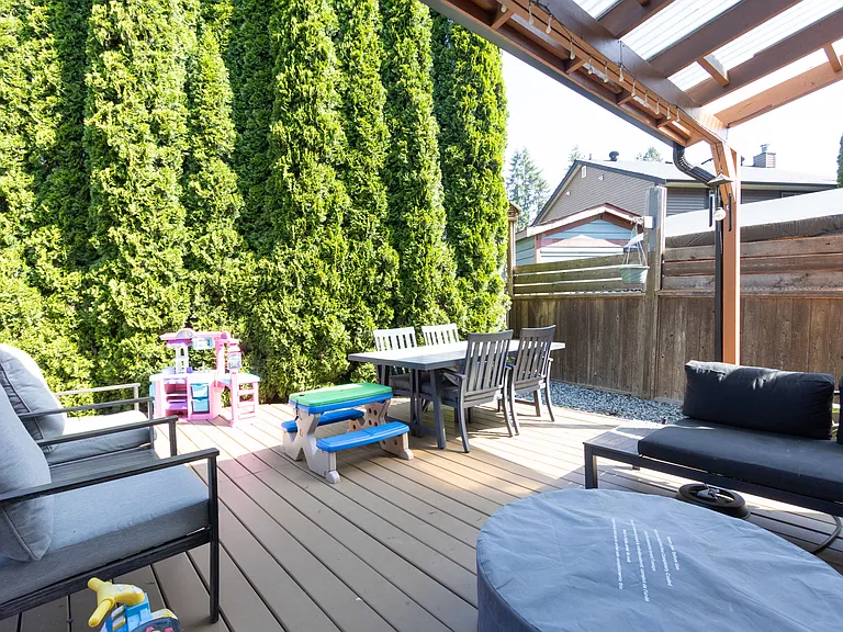 21573 Cherrington Ave — Photo 21