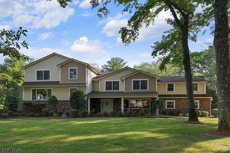 8 Highlander Dr, Scotch Plains, NJ 07076 Zillow