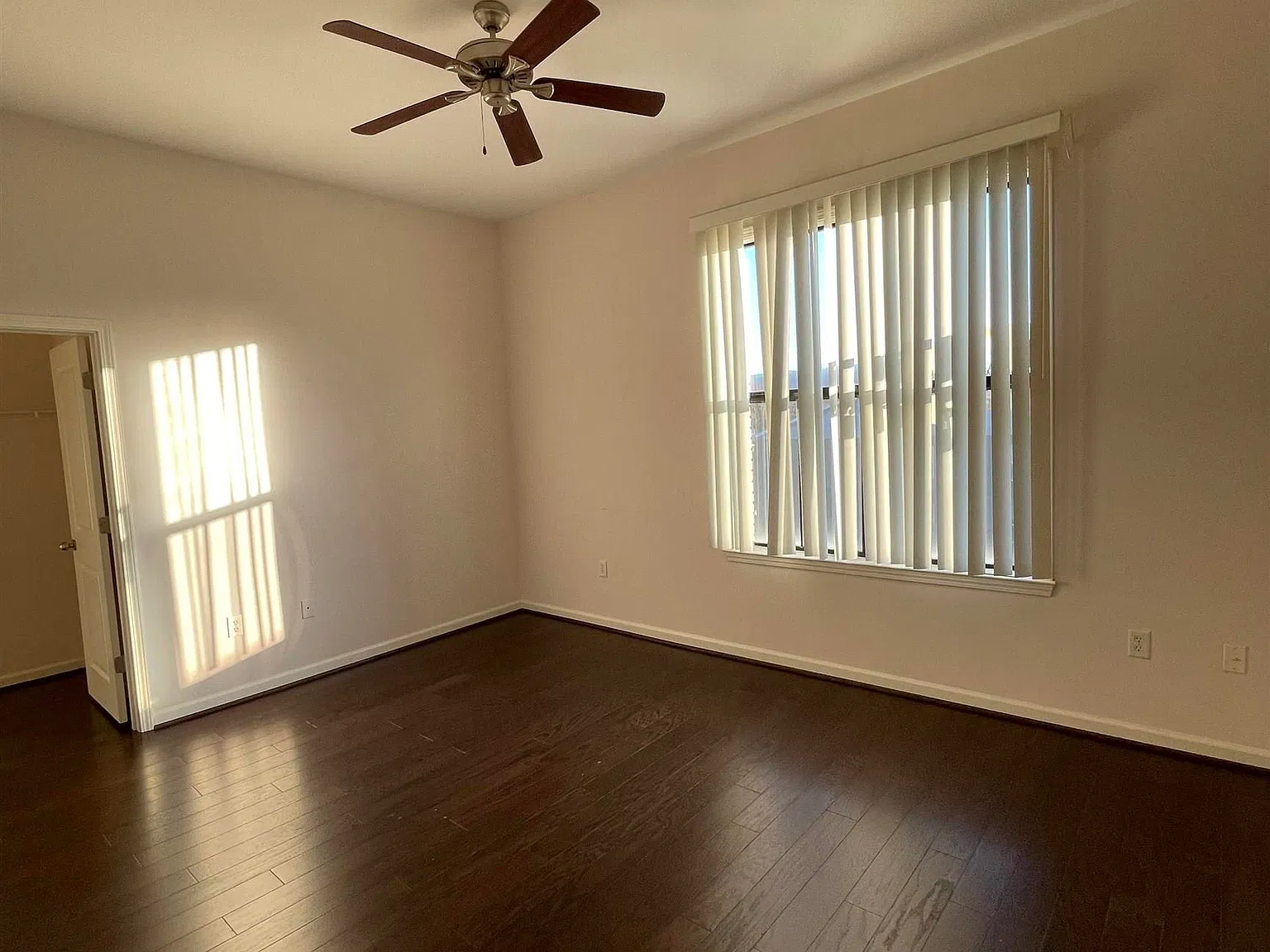 1 bed, 1.0 bath, 900 sqft, $1,850 — Photo 4